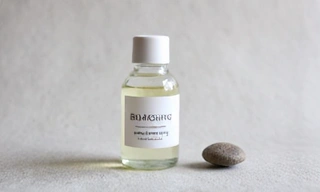 GlowPure's Balancing Toner for refined pores